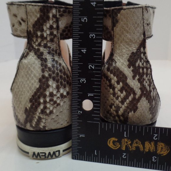 Marc Jacobs Sz 37.5 (7) Animal Print Zip Up Shoes - Picture 6 of 14